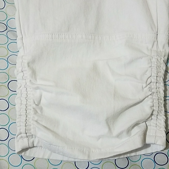 Ladies capris - Picture 3 of 4